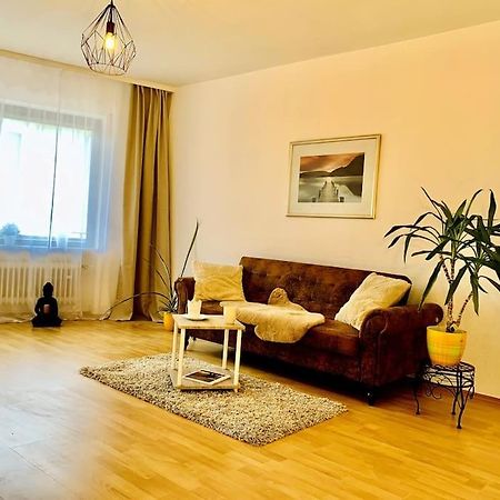 Schone, Gut Ausgestattete Wohnung Fur 1 Bis 4 Personen - Zentral Gelegen Бад-Емс Екстер'єр фото