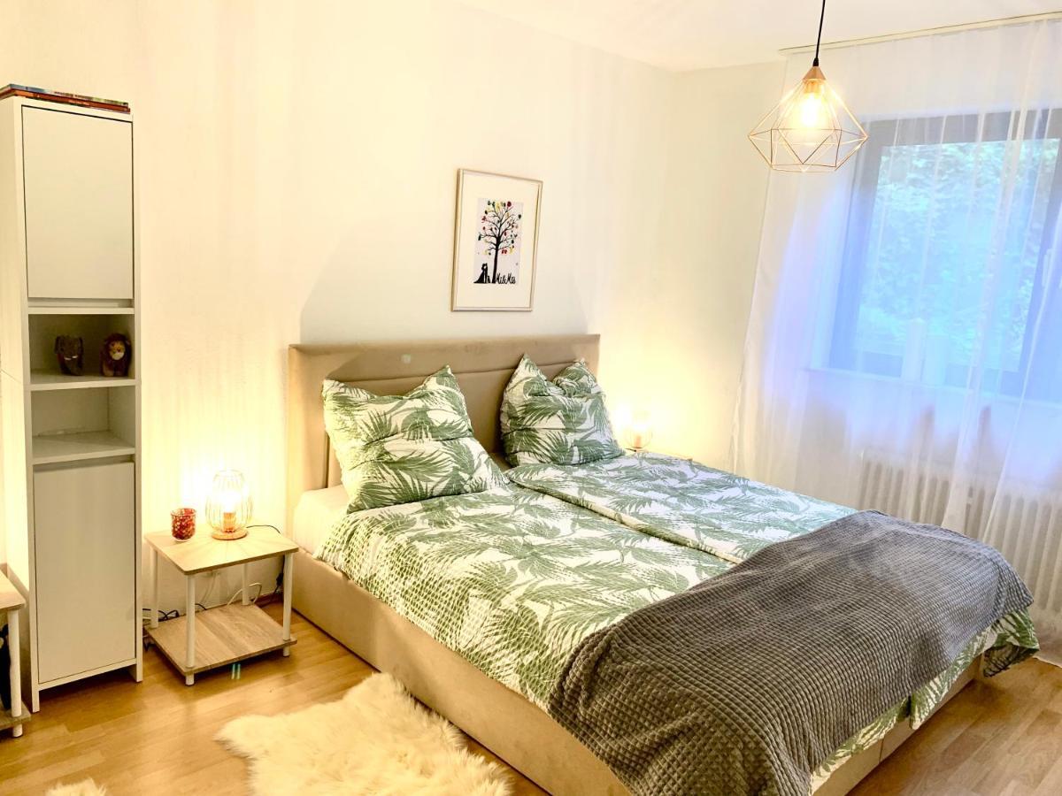 Schone, Gut Ausgestattete Wohnung Fur 1 Bis 4 Personen - Zentral Gelegen Бад-Емс Екстер'єр фото
